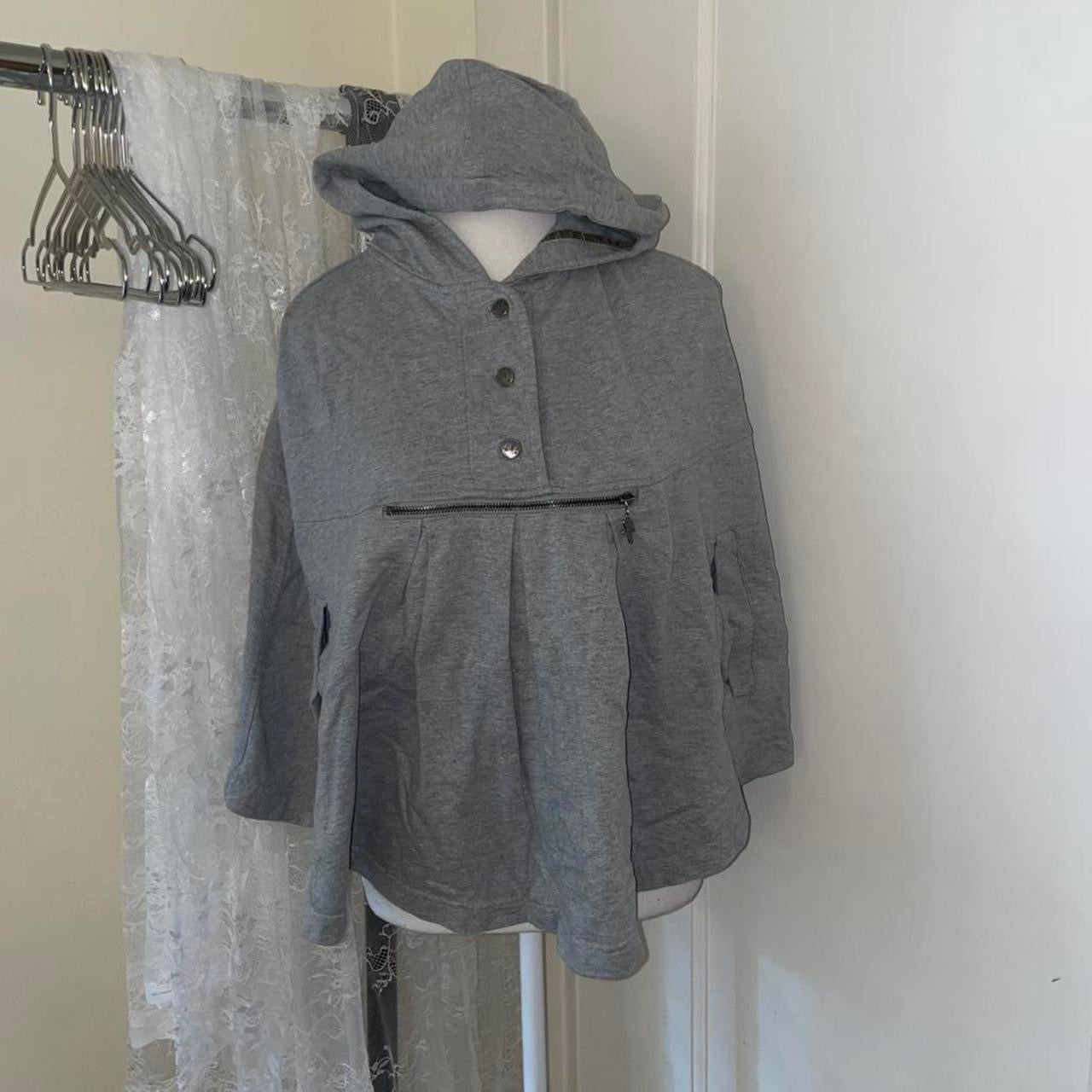 Vintage european gray hooded poncho with pocket detail