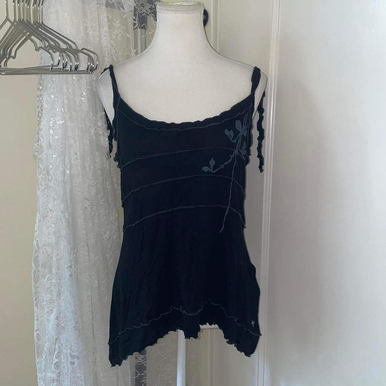 Cop. Copine black graphic subversive cami