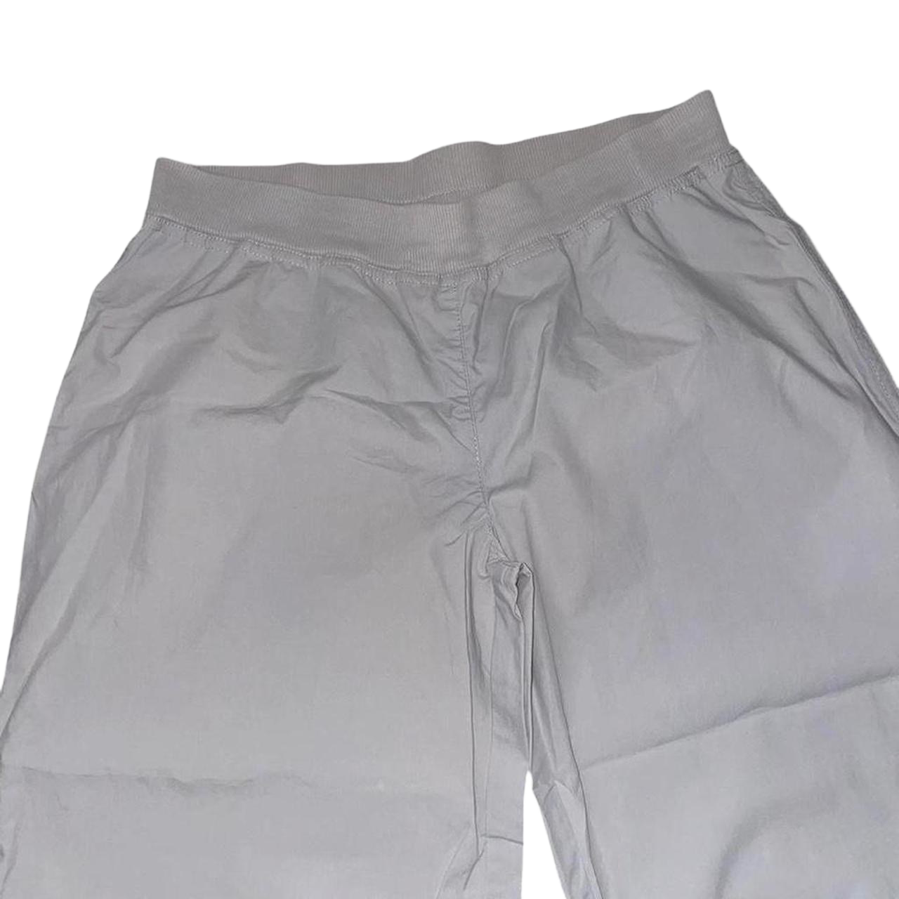 Cop. Copine light gray baggy gathered capris