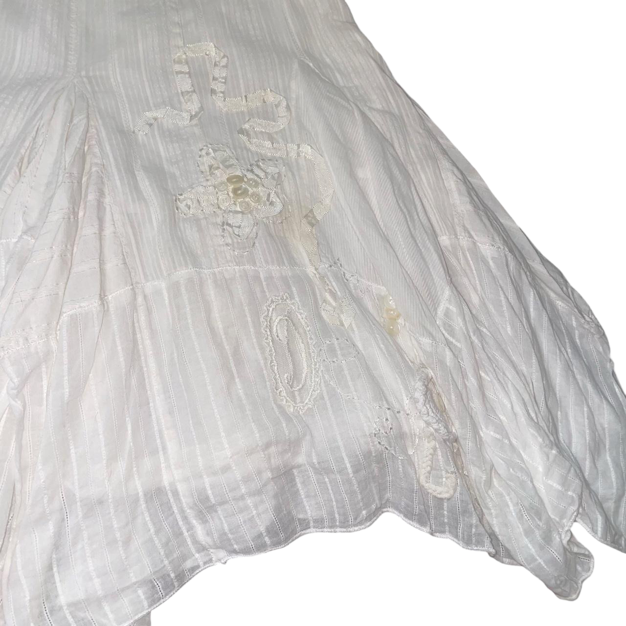 Desigual white asymmetric hem embroidered skirt | mid-2000s
